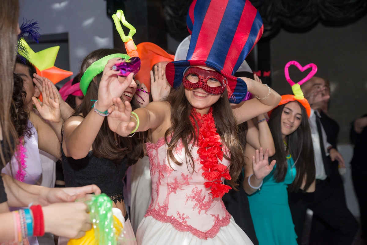 Flor Fiesta XV- Diego Delgado 10