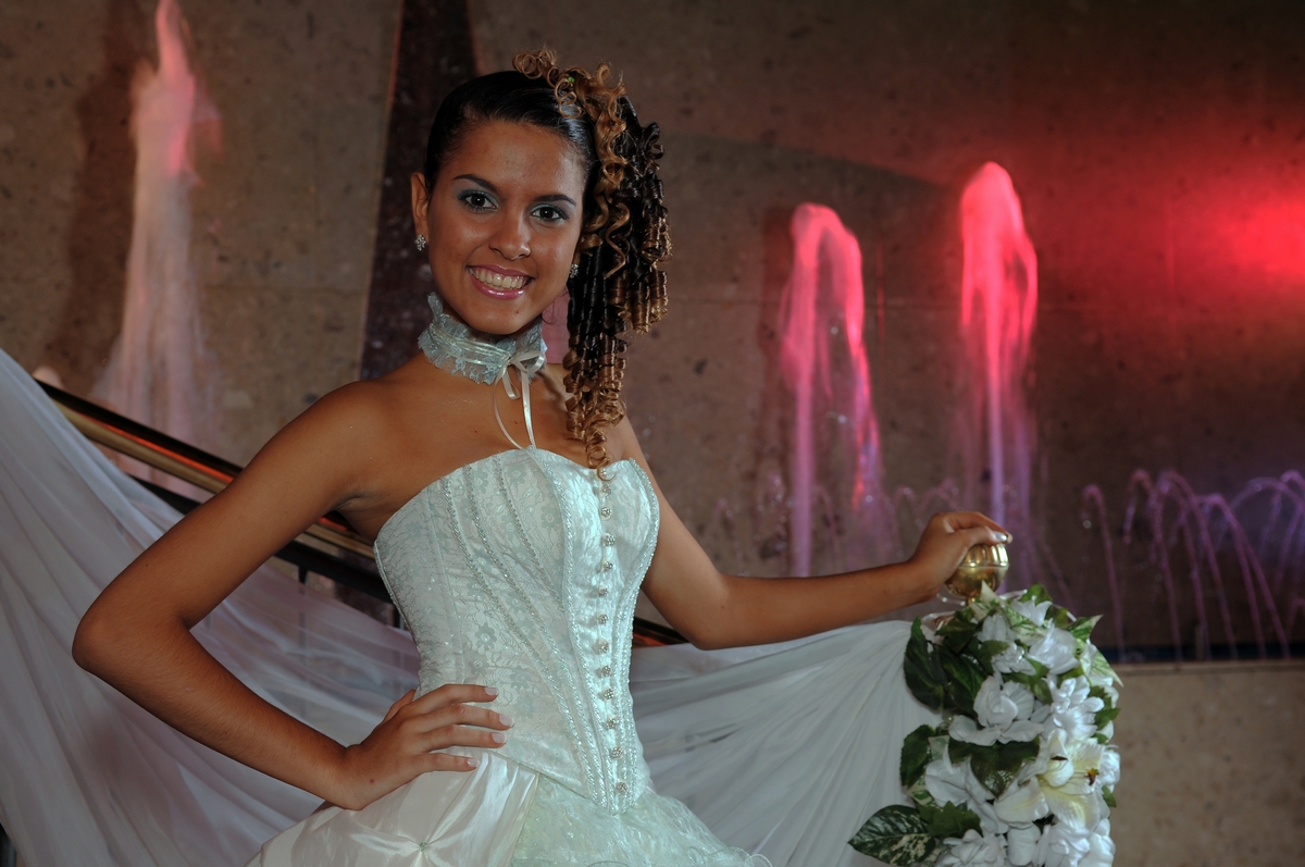 Fotos de la fiesta de XV de Denise por Diego Delgado Fotógrafo.