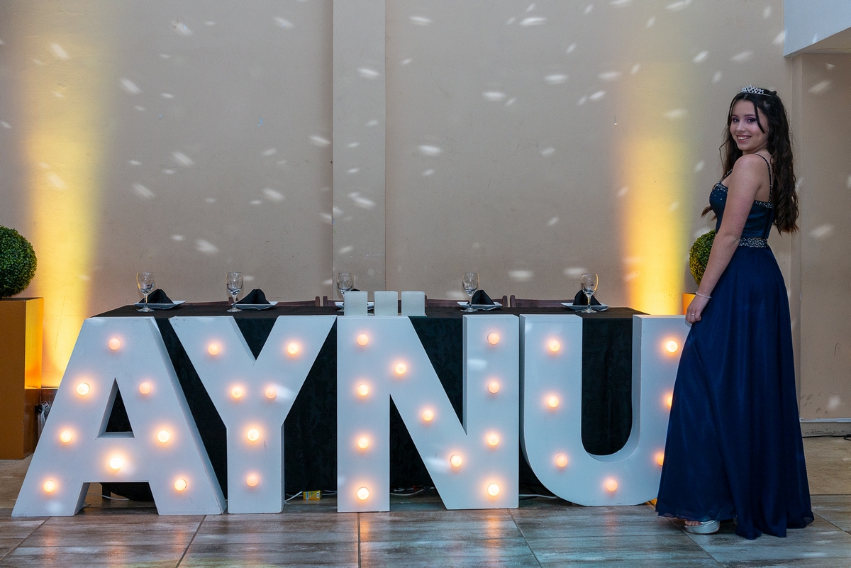 Fotos de la fiesta de quince de Aynara por Diego Delgado Fotógrafo